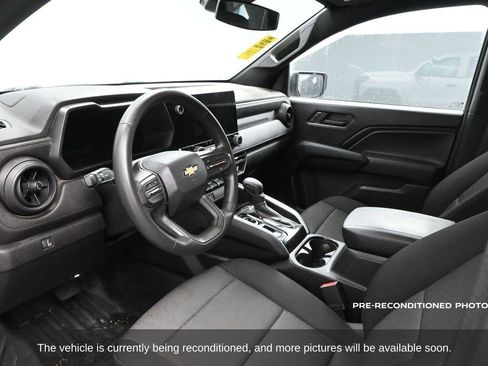 Used 2024 Chevrolet Colorado W/T w/ WT Convenience Package image 6