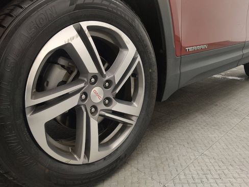 Used 2020 GMC Terrain SLT w/ Preferred Package image 31