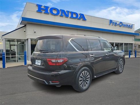 Used 2022 Nissan Armada SL w/ Midnight Edition Package image 4