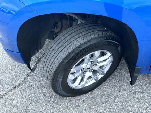 Certified 2023 Chevrolet Silverado 1500 RST image 24