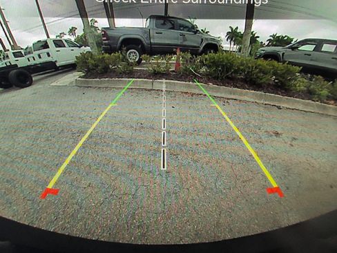 Used 2023 Jeep Wrangler Unlimited Sahara AWD/4WD image 20