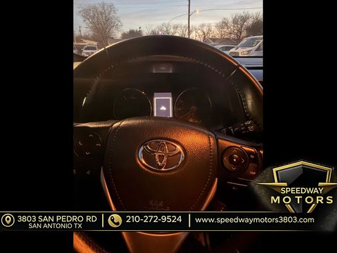 Used 2018 Toyota RAV4 SE w/ Power Extra Value Package FWD image 16