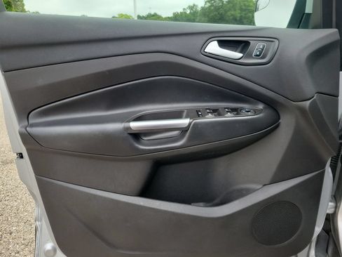 Used 2019 Ford Escape SE AWD/4WD image 15
