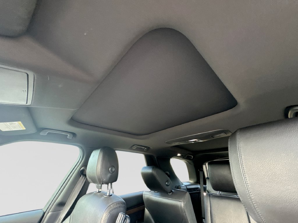 Used 2019 Land Rover Discovery HSE AWD/4WD image 27