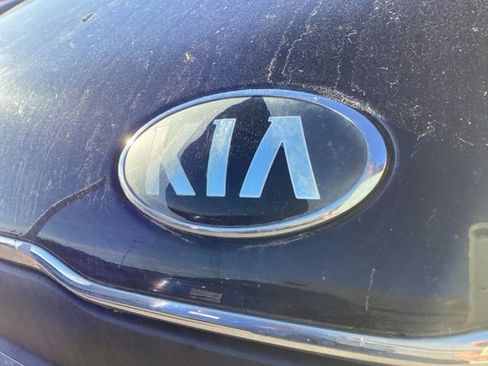 Used 2016 Kia Soul FWD image 4