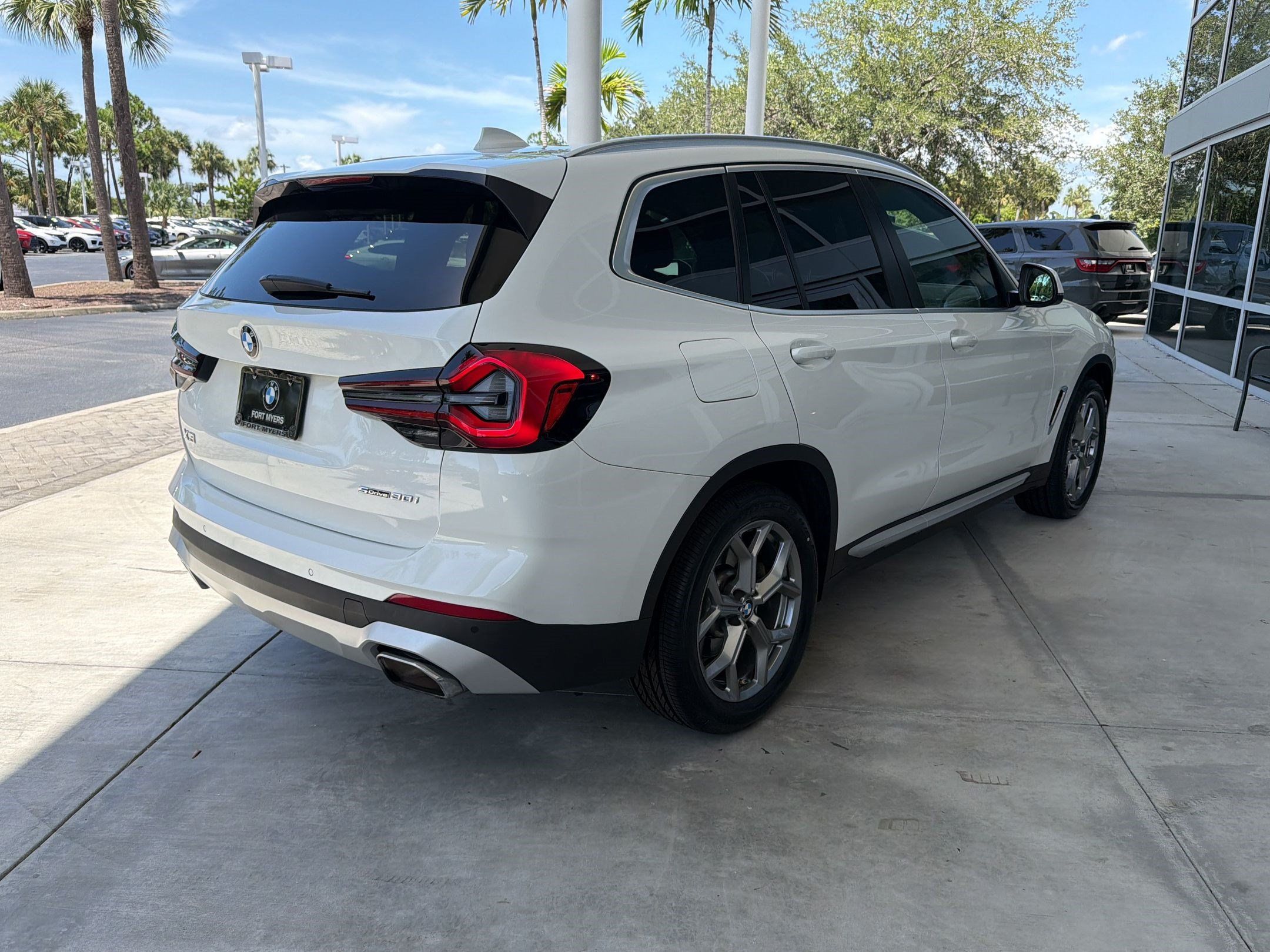 Used 2023 BMW X3 sDrive30i w/ Convenience Package RWD image 9