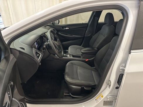 Used 2018 Chevrolet Cruze LT image 7