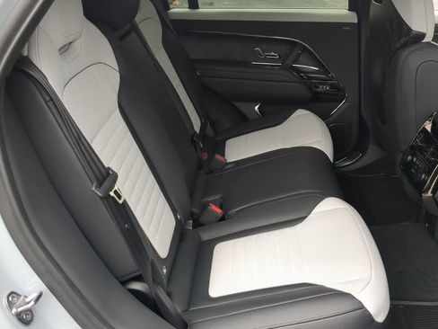New 2026 Land Rover Range Rover Sport SV AWD/4WD image 21
