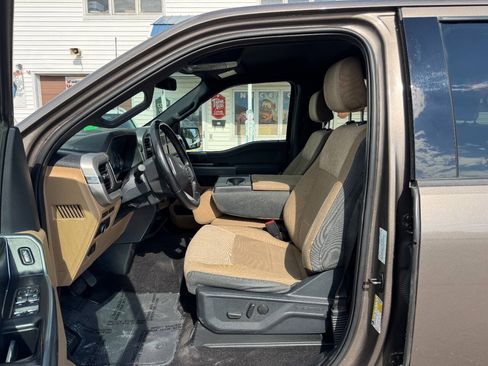 Used 2022 Ford F150 XLT w/ Equipment Group 302A High AWD/4WD image 12