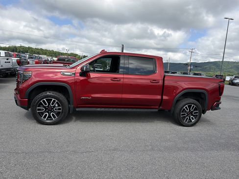 Used 2026 GMC Sierra 1500 AT4 w/ AT4 Premium Package AWD/4WD image 10