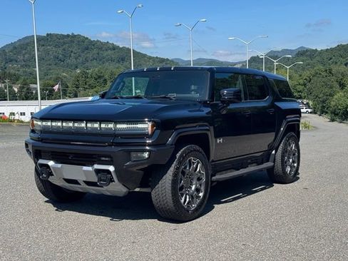 Used 2024 GMC Hummer EV 3X AWD/4WD image 3