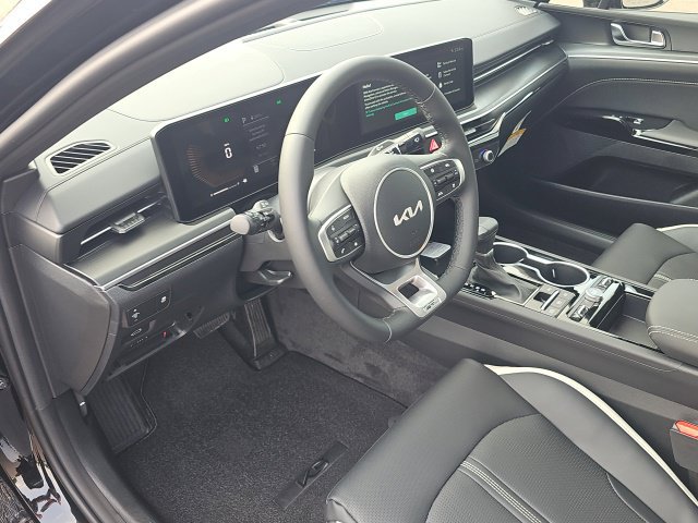 New 2026 Kia K5 GT-Line FWD image 7