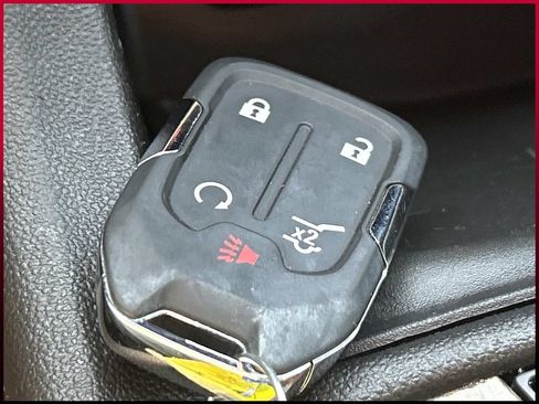 Used 2022 GMC Acadia SLE w/ Driver Convenience Package FWD image 37