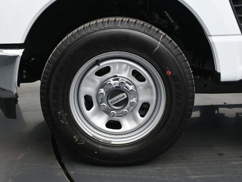 New 2026 Ford F350 XL w/ XL Driver Assist Package RWD image 20