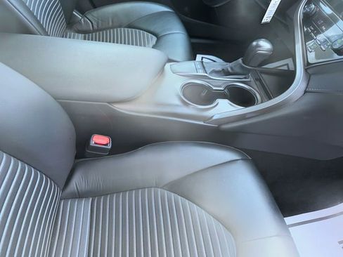 Used 2024 Toyota Camry SE FWD image 28