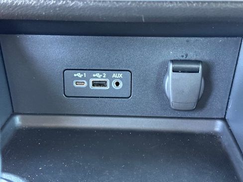 Used 2022 Nissan Sentra SR w/ Electronics Package image 26
