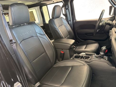 Used 2022 Jeep Wrangler Unlimited Sahara w/ Cold Weather Group image 47