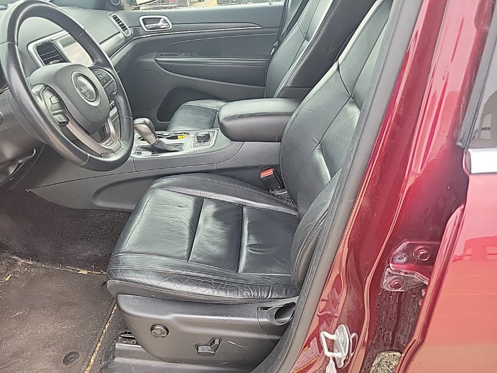 Used 2018 Jeep Grand Cherokee Limited AWD/4WD image 8