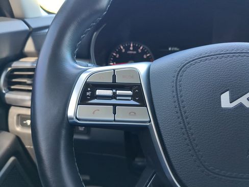 Used 2022 Kia Telluride EX w/ EX Premium Package image 29