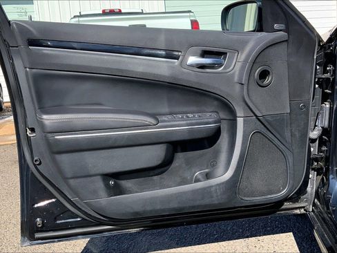 Used 2018 Chrysler 300 S w/ Safetytec Plus Group image 20