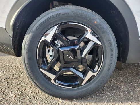 New 2026 Kia Sportage EX image 16