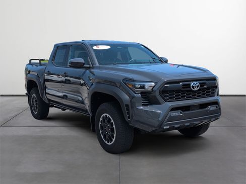 Certified 2025 Toyota Tacoma TRD Off-Road w/ TRD Off Road Upgrade Package AWD/4WD image 7