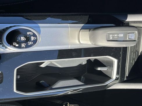 New 2026 Mitsubishi Outlander SE FWD image 20