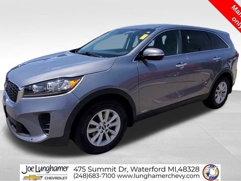 Used 2020 Kia Sorento LX AWD/4WD image 4