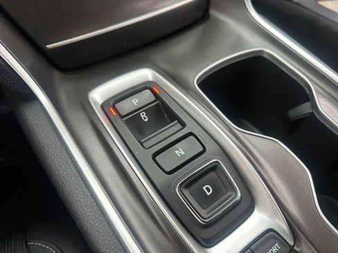 Used 2022 Honda Accord Sport image 18