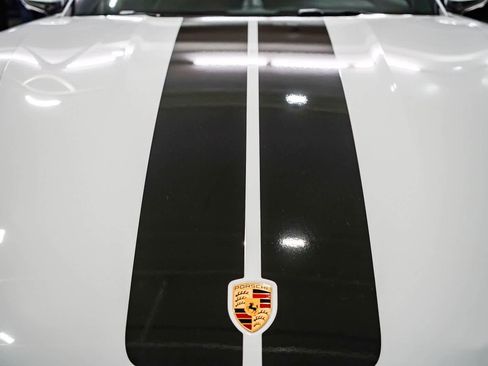 Used 2022 Porsche 911 Carrera GTS image 32