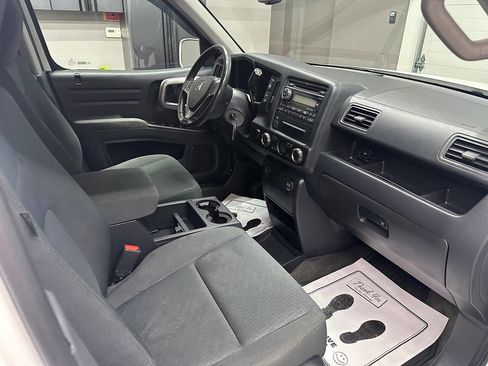 Used 2014 Honda Ridgeline Sport image 26