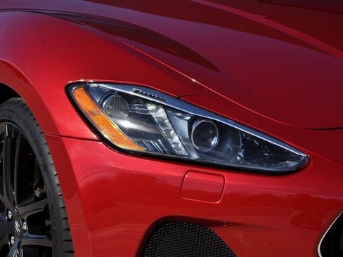 Used 2018 Maserati GranTurismo Sport image 6