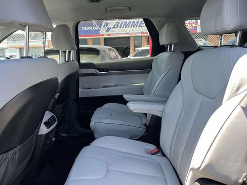 Used 2023 Hyundai Palisade SEL AWD/4WD image 13