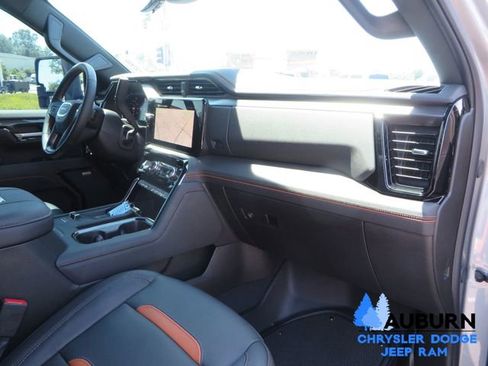 Used 2026 GMC Sierra 3500 AT4 w/ AT4 Premium Plus Package AWD/4WD image 55