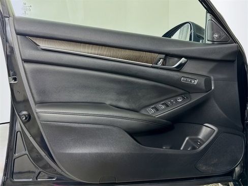 Used 2020 Honda Accord EX-L image 13