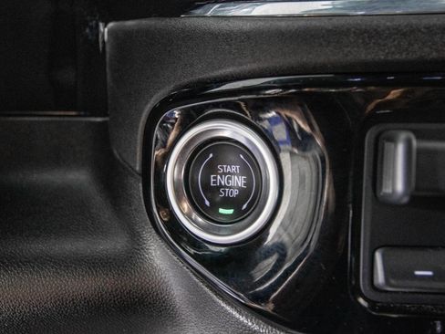 Used 2025 Chevrolet Silverado 1500 LT Trail Boss w/ Convenience Package II image 23