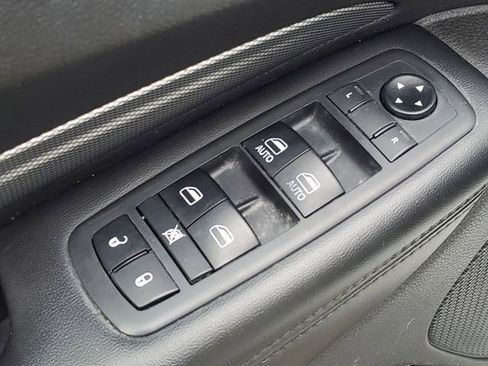 Used 2019 Dodge Durango GT image 21