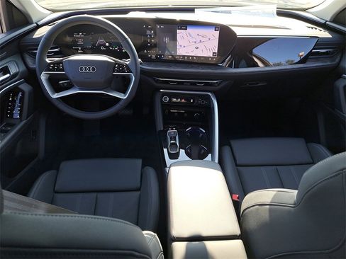 New 2025 Audi Q5 Premium Plus image 24
