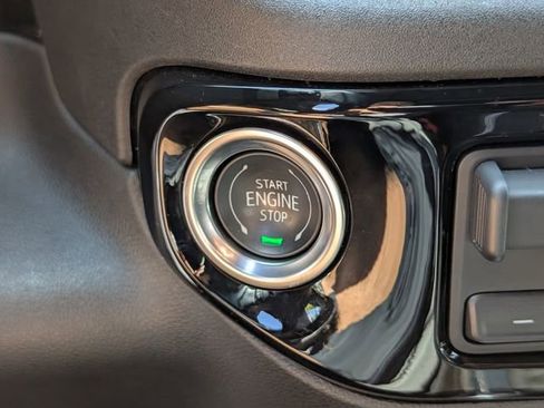 Used 2025 Chevrolet Silverado 1500 LT w/ Protection Package image 28