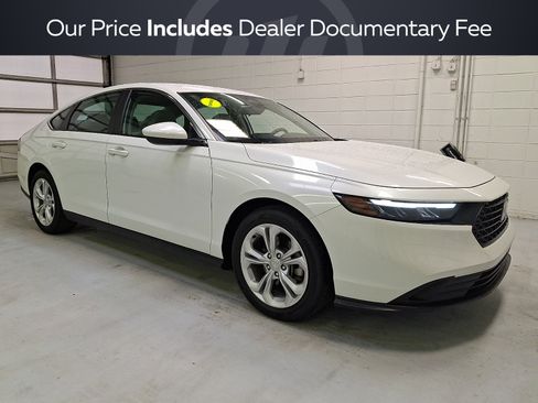 Certified 2023 Honda Accord LX image 1