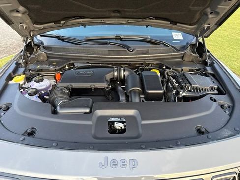 New 2026 Jeep Cherokee Limited AWD/4WD image 31