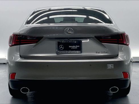 Used 2014 Lexus IS 250 RWD image 3