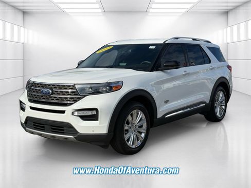 Used 2022 Ford Explorer King Ranch RWD image 3