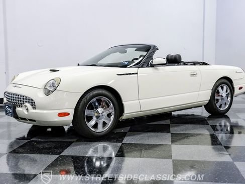 Used 2002 Ford Thunderbird image 6