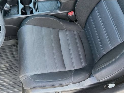 Used 2018 Honda CR-V EX image 23