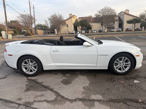 Used 2015 Chevrolet Camaro LT image 13