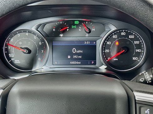 Used 2025 Chevrolet Blazer LT FWD image 13