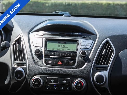 Used 2012 Hyundai Tucson GLS FWD image 19