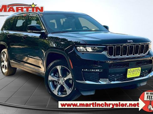 New 2025 Jeep Grand Cherokee L Limited w/ Luxury Tech Group II image 1
