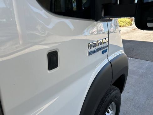 Used 2024 RAM ProMaster 3500 w/ Delivery Van Package FWD image 22